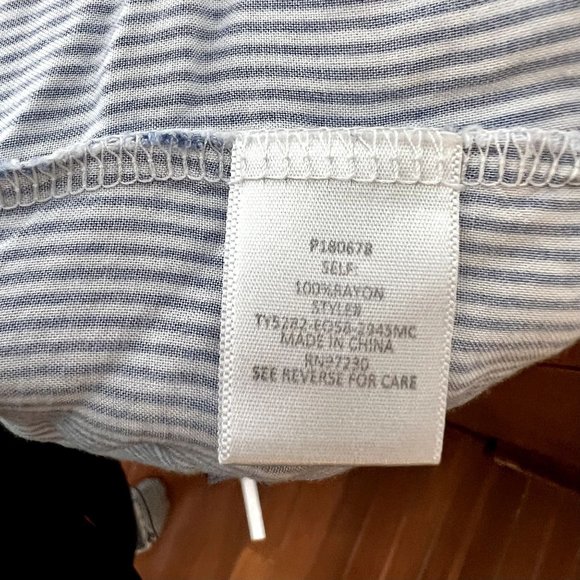 Crave Fame by Almost Famous Blue White Stripe Off the Shoulder Blouse Size L - Picture 6 of 7